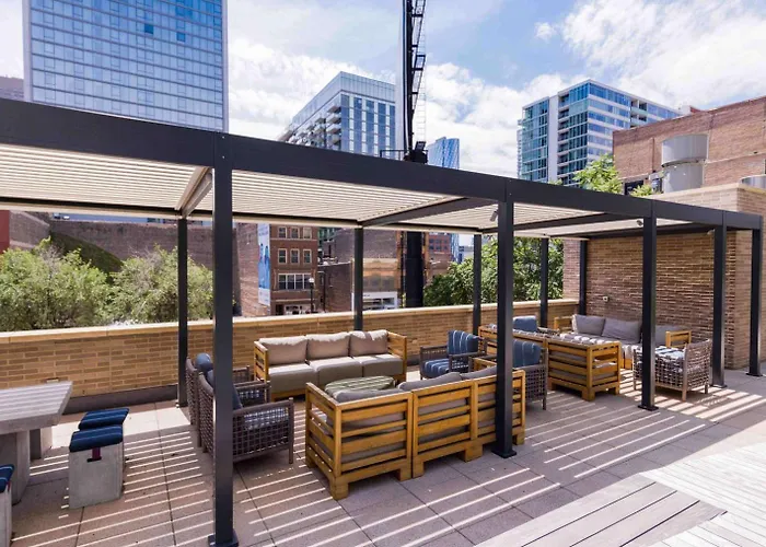 Apartment W Loop 1br W Deck Pool Gym 3 Blocks To L Chi-645 Chicago
