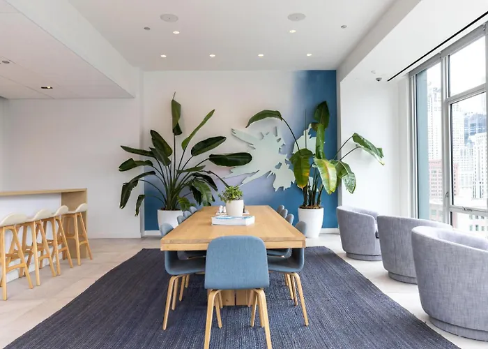 W Loop 1br W Deck Pool Gym 3 Blocks To L Chi-645 Chicago